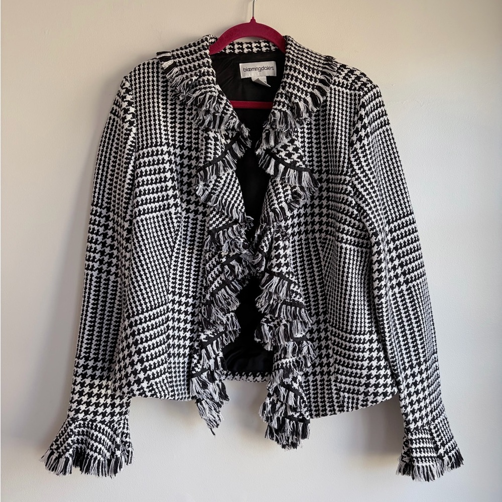 Bloomingdales Houndstooth Tweed Fringe Collar Zip Jacket Size 12 - Picture 2 of 6